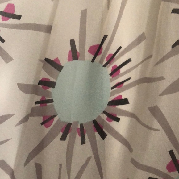 Diane Von Furstenburg silk top - 0 - Picture 2 of 5